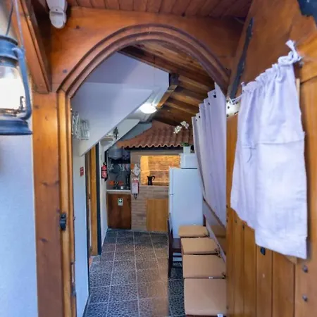 Casa Fernandes By Mth 게스트하우스 3*